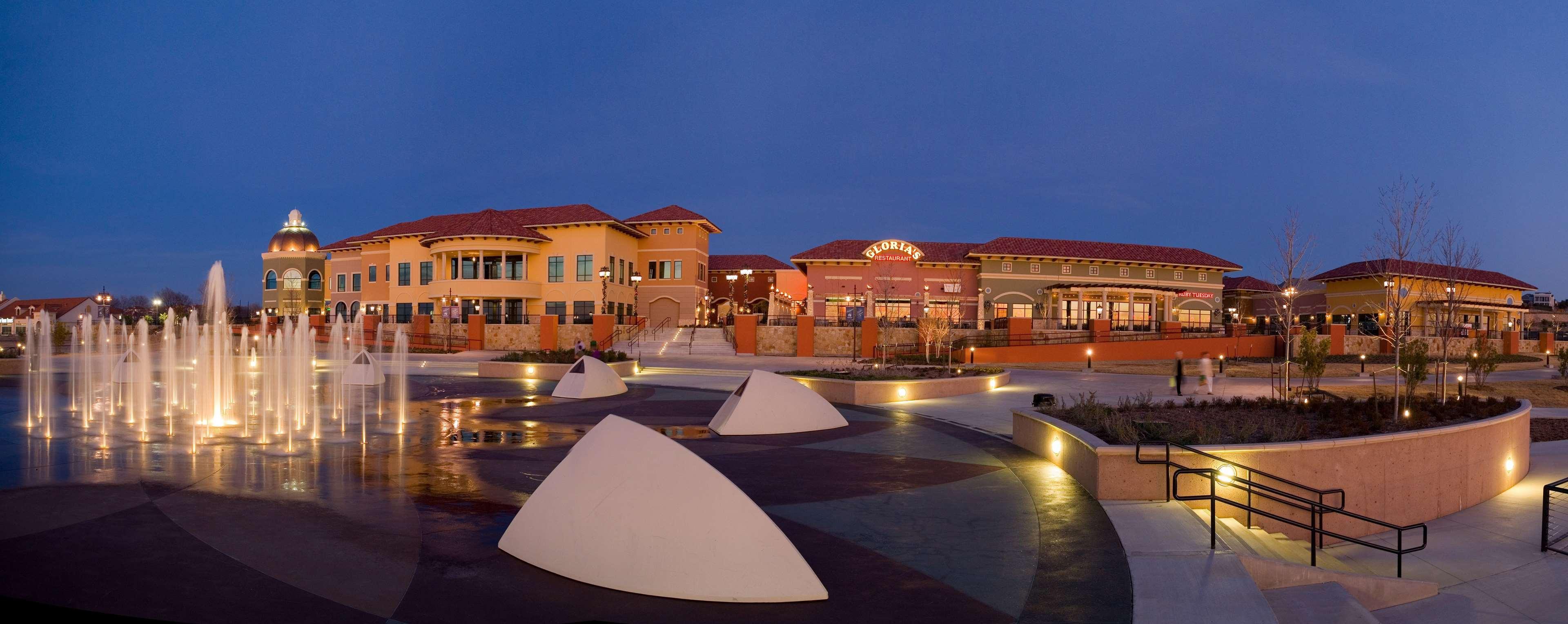 Hilton Dallas/Rockwall Lakefront Hotel Amenities foto